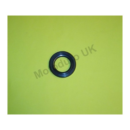 Kick Start Oil Seal Suzuki PE